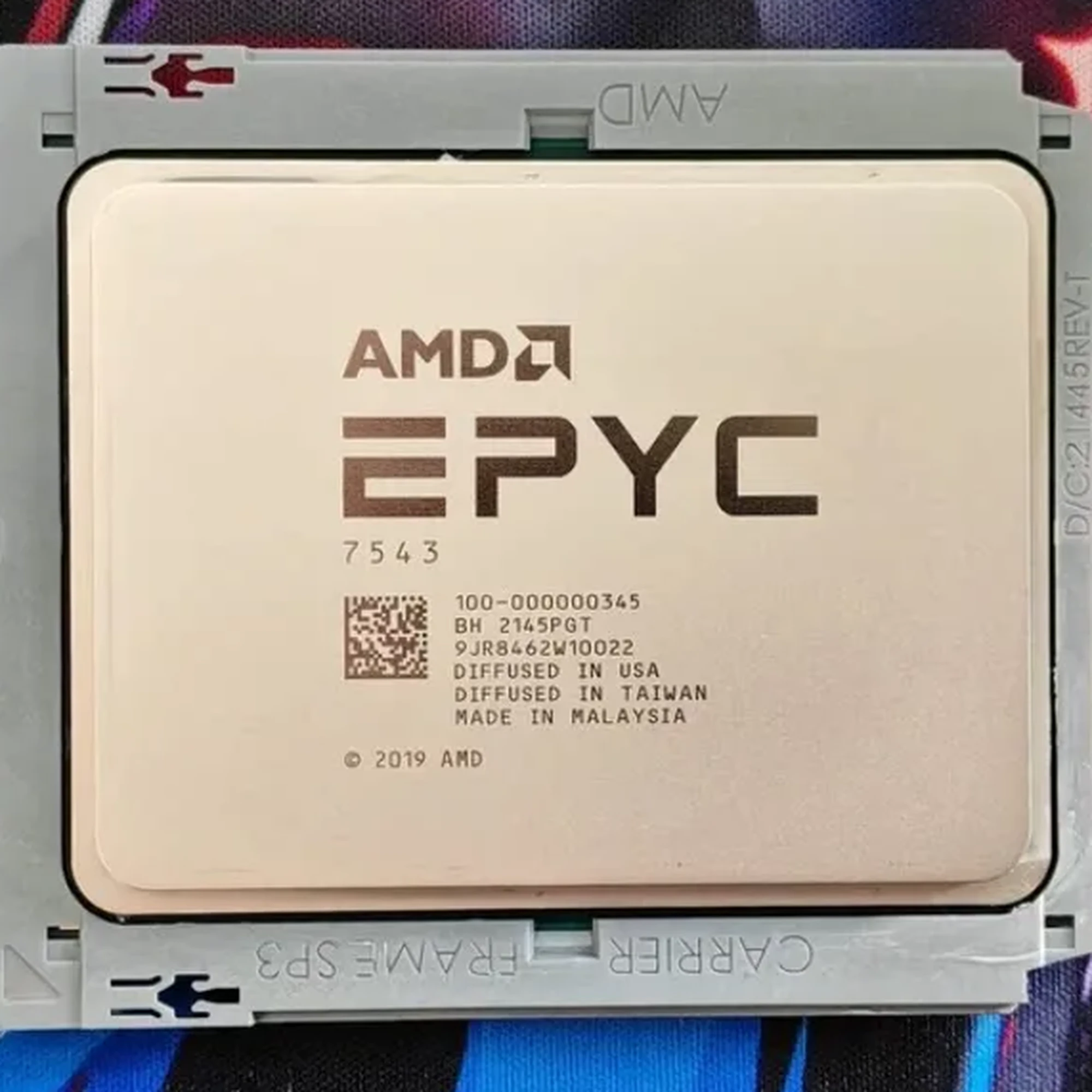 AMD EPYC 7543 Processor 32-Core 2.8GHz Server CPU with PCIe 4.0