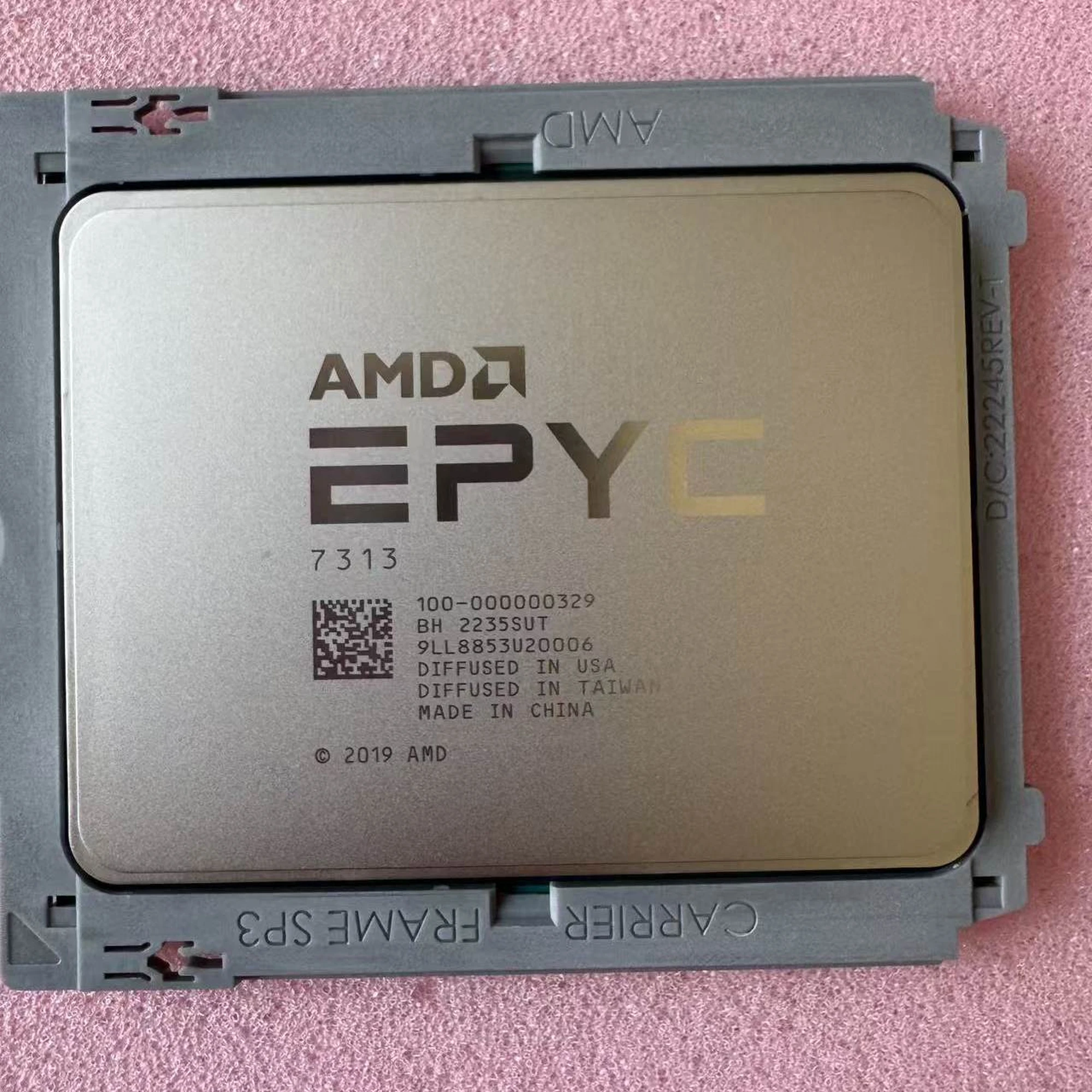 Amd Epyc 7313 Front
